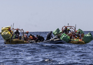Mueren 60 migrantes en intento de cruzar el Mediterráneo desde Libia