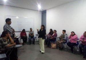 Ofrecen servicios de psicología en el SMDIF de Puebla capital