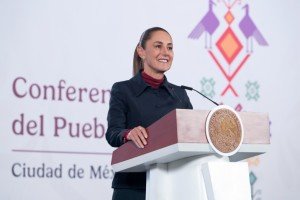 Sheinbaum inaugura Unidad de Medicina Familiar del ISSSTE en Playa del Carmen
