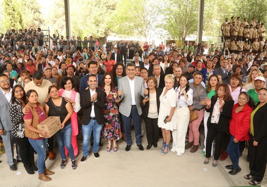 Trabaja gobierno de Sergio Salomón para acelerar el desarrollo de Puebla