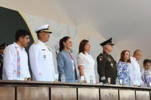 Sheinbaum resalta defensa de la patria durante aniversario histórico del puerto Veracruz