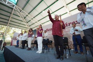 López Obrador inaugura camino cultural en Oaxaca y se despide de su mandato