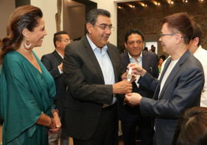 Ofrece Puebla gobernabilidad a empresarios de Taiwán: Sergio Salomón