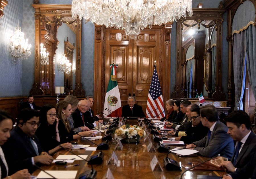 México y Estados Unidos acuerdan mantener abiertos los pasos fronterizos