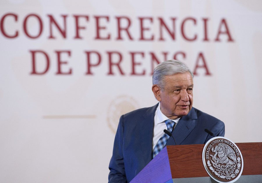 Andrés Manuel López Obrador propone terna de mujeres para sustituir a Arturo Zaldívar