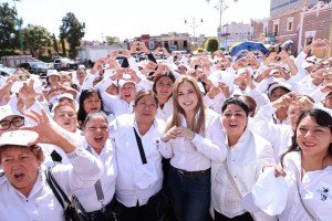 Entrega SEDIF más de 2 mil 900 beneficios para cinco regiones del estado