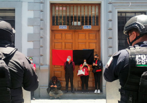 Estalla huelga en Telmex y paran labores 700 en Puebla