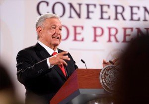 AMLO acusa a adversarios de difundir mentiras sobre Sinaloa y defiende intervención