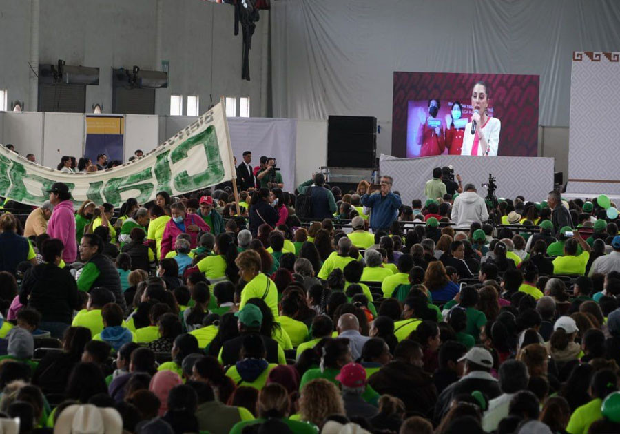 Expone Sheinbaum ante más de 9 mil mujeres y hombres de San Luis Potosí