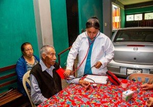 SMDIF Puebla ofrece consultas a domicilio a través de Médico Imparable