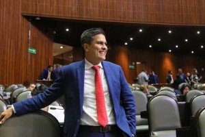Que la democracia cueste menos y represente más: Pável Jarero
