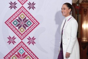 Sheinbaum da banderazo a presa El Novillo en La Paz, Baja California Sur