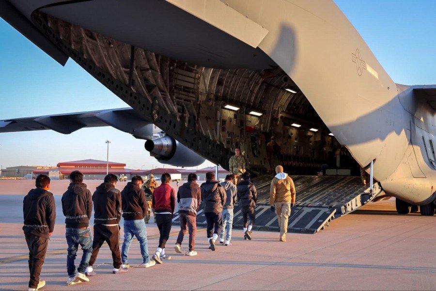 Reactivan las deportaciones aceleradas de migrantes en Estados Unidos
