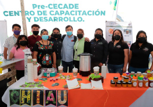 Participan estudiantes de CECADE en edición 19 de Feria del Chile en Nogada