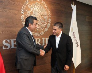 Sergio Salomón se reúne con García Harfuch en su primer acto como comisionado del INAMI