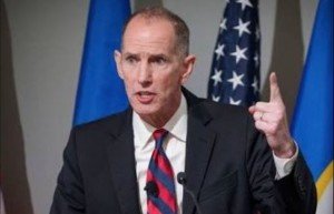 El republicano Chris Madel retira su candidatura a gobernador de Minnesota tras crisis por redadas de ICE