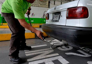 El domingo abrirán centros de verificación vehicular en Puebla