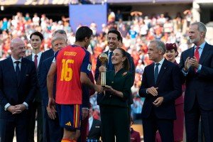 Sheinbaum entrega el Balón de Oro y destaca unidad de Norteamérica