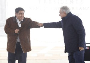 Fuerza, Presidente; pronto se recuperará, dice Barbosa a AMLO