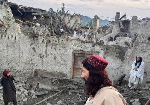 Siete terremotos sacuden a Afganistán y dejan al menos 2 mil muertos