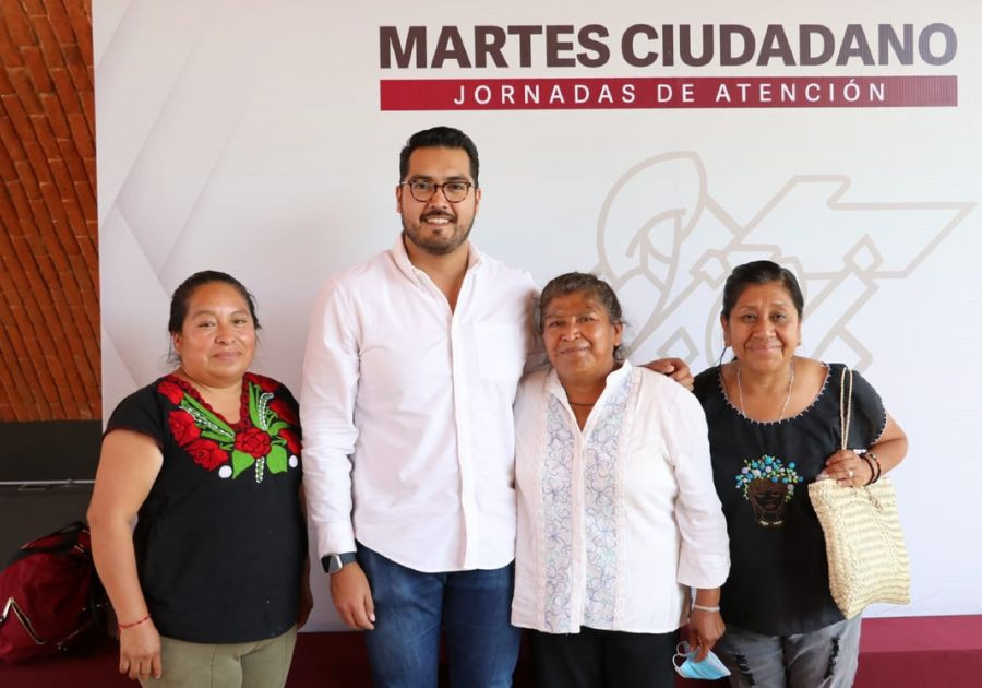 Asesorará Economía a artesanas de Ahuatempan para comercializar productos