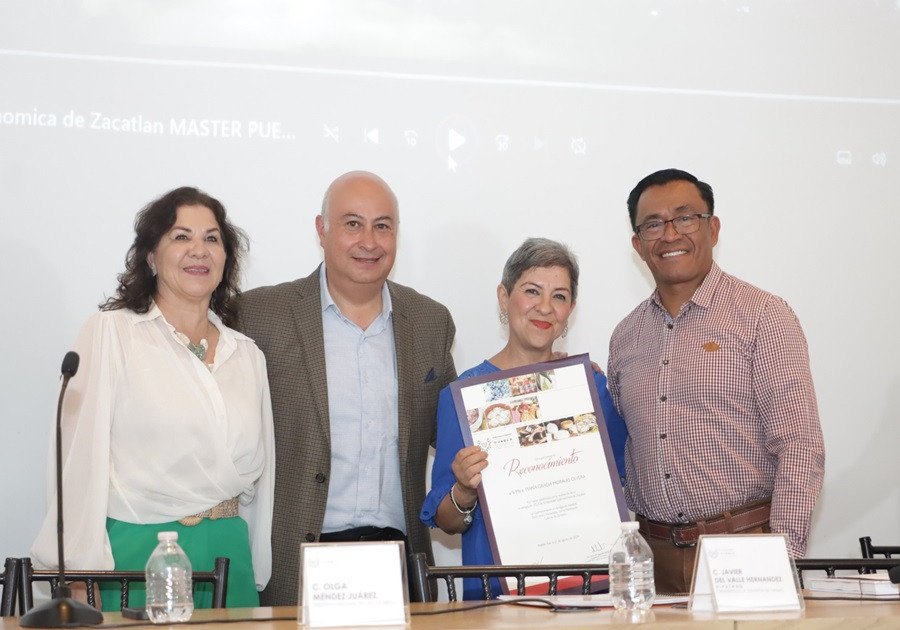 Presentan en el Congreso Investigación sobre Identidad Gastronómica de Zacatlán