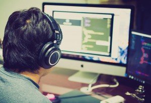 ¿Quién controla el Wetware?