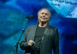 Joan Manuel Serrat en vivo en el Zócalo de la CDMX