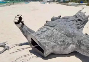 Difunde fake news sobre retiro de estatua de Poseidón de la playa en Puerto Progreso