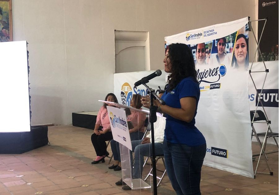 Anuncia Lupita Cuautle la Feria de Especialidades Médicas en San Andrés Cholula