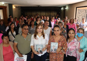 Encabeza Ceci Arellano encuentro sobre Valores Familiares con Mujeres de Puebla Capital