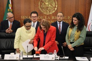 Sheinbaum plantea retrasar elección judicial federal para 2028