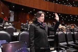 Propone Claudia Rivera reforma constitucional para regular costos y seguridad en servicios funerarios