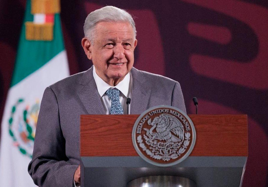 López Obrador afirma que la Suprema Corte no puede detener la reforma judicial