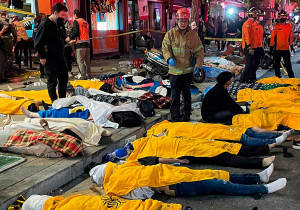 Avalancha humana en Corea deja 153 muertos