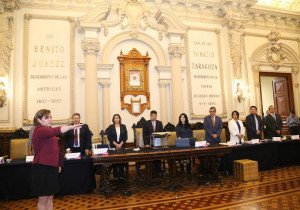 Cabildo de Puebla implementa medidas para eliminar contaminación visual en anuncios