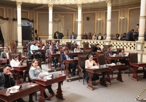 Impulsan en Congreso del Estado Ley para el Fomento, Producción, Comercialización y Resguardo Cultural del Mezcal