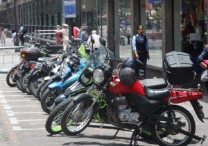 Por los gandallas viales