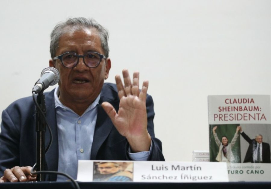 Presenta Arturo Cano su libro “Claudia Sheinbaum: Presidenta”
