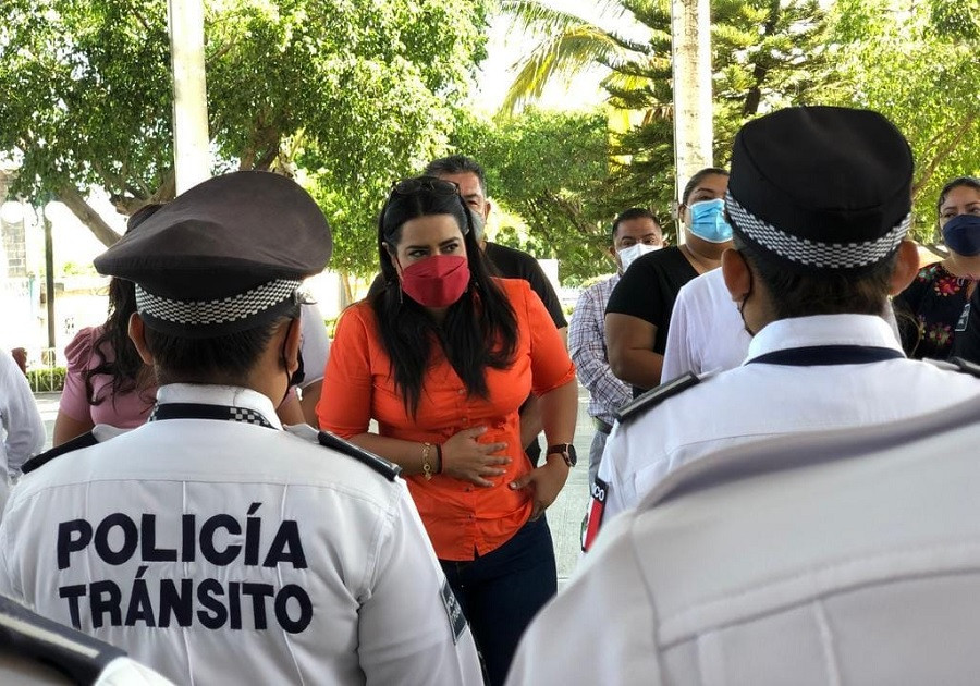 Denuncian a alcaldesa de Izúcar por detención arbitraria y vejaciones a periodistas