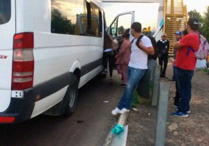 GN y SMT han detenido al menos a 27 unidades de transporte público foráneo irregulares