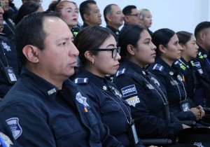 Capacitación de policías permitirá que poblanos confíen nuevamente en las corporaciones