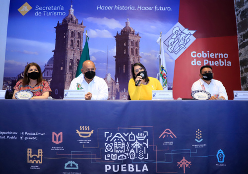 Presenta Turismo Feria de los Moles en Puebla