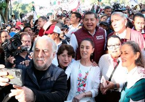 El pueblo, la fuerza de López Obrador remarca Armenta