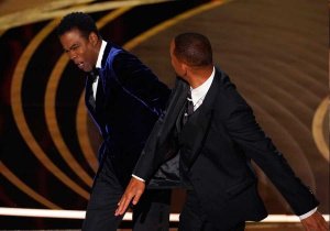 Will Smith se disculpa con Chris Rock por bofetada en los Oscar