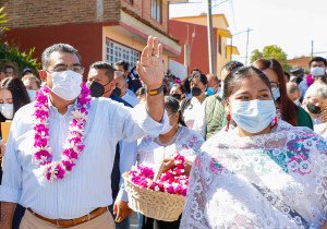 Sin tintes partidistas, Sergio Salomón Céspedes recorre la Sierra Norte