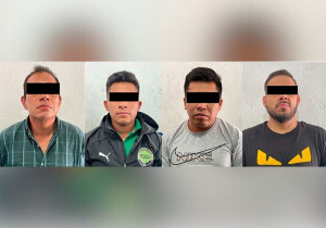 Detienen a presuntos ladrones de vehículos en Puebla