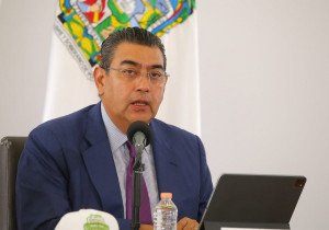 Promoverá Sergio Salomón iniciativa de ley para garantizar Bienestar Animal en 217 municipios