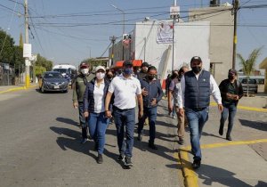 Realiza Mundo Tlatehui caminata en San Antonio Cacalotepec