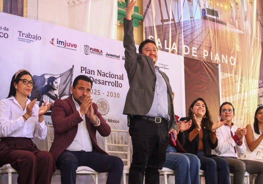 Juventudes poblanas se reúnen en Tehuacán para participar en Foro organizado por el IMJUVE para construir el PND 2025 - 2030